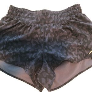 Lululemon size 6 Hotty hot shorts. Gray on black cheetah print